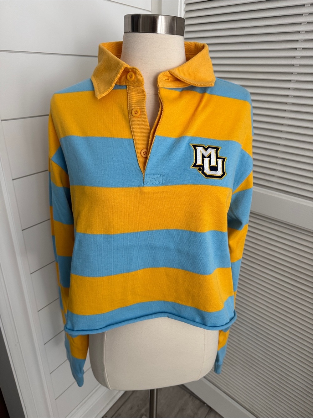 NWT Hype & Vice Rugby Polo Marquette - Large